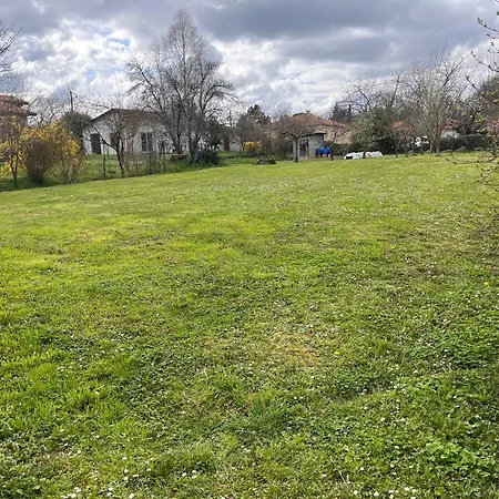 Au Perche 32 Vakantiehuis *