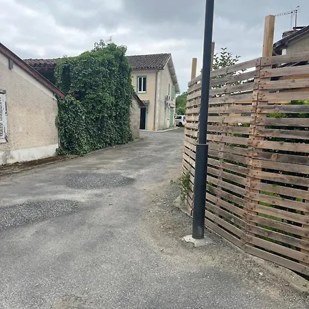 Vakantiehuis Au Perche 32 *
